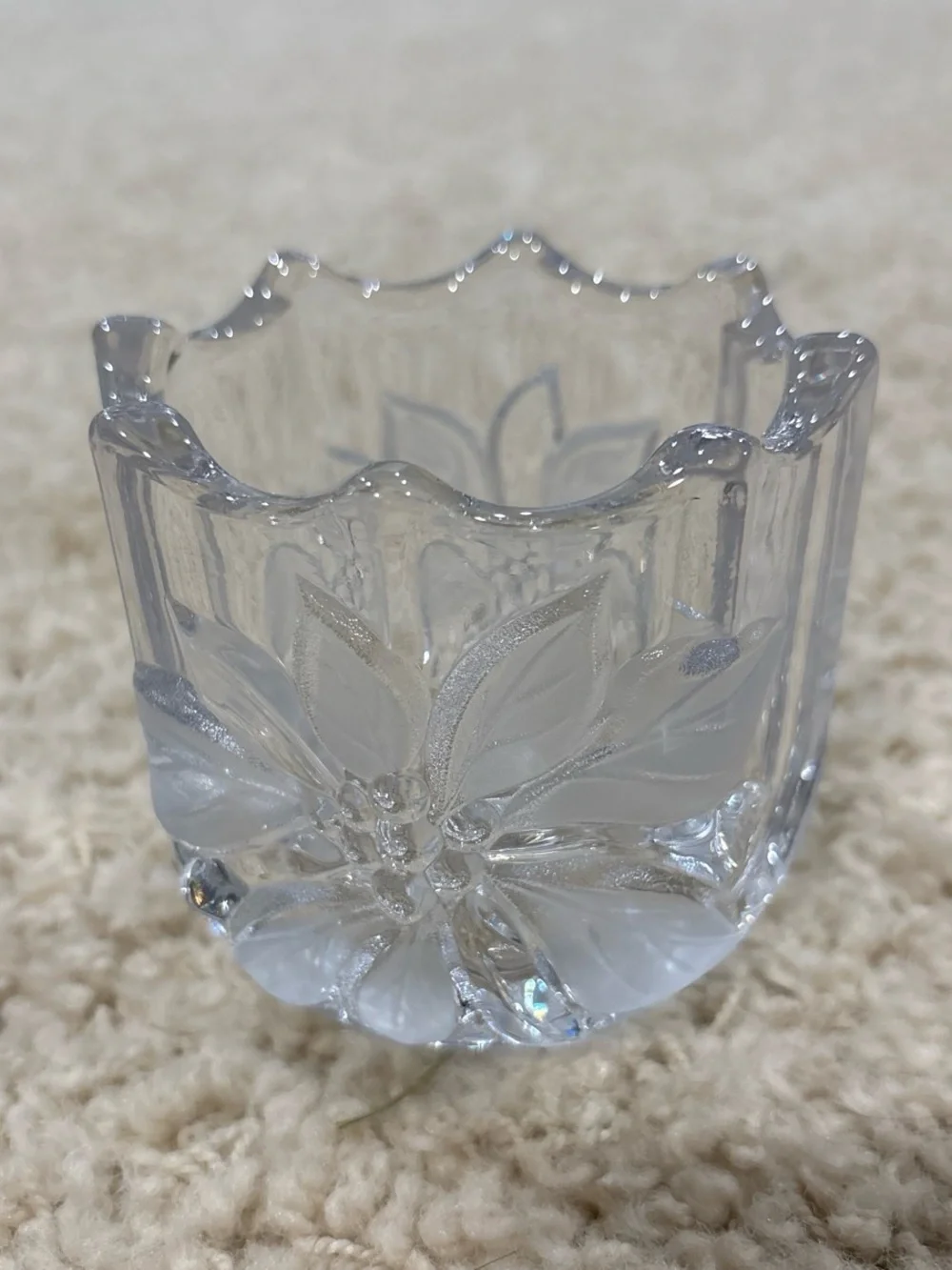 Vintage 1996 Mikasa Festive Poinsettia Crystal Flower Votive Candle Holder Japan